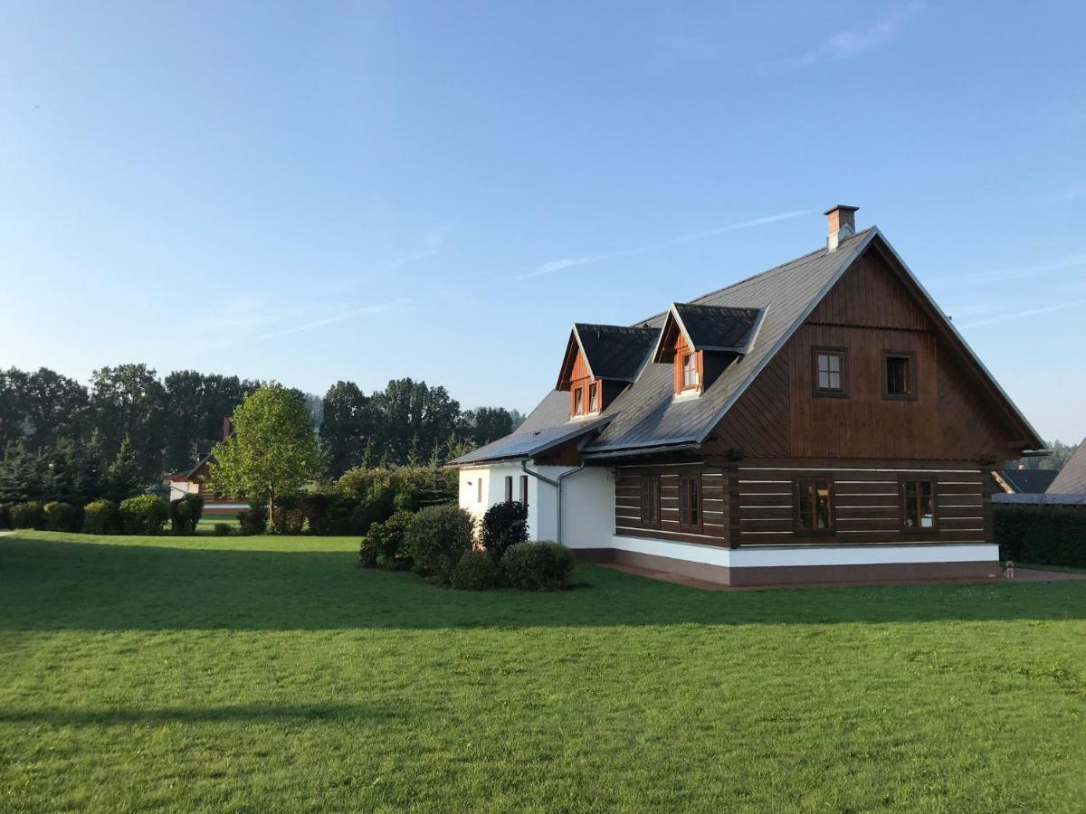 Chalupa Honzik - Villa Vrchlabi Bagian luar foto